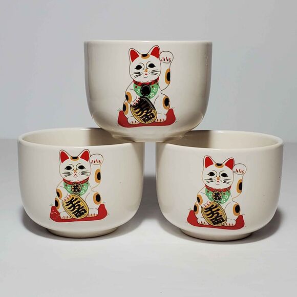 3 Lucky Cat Teacups - Picture 4 of 4
